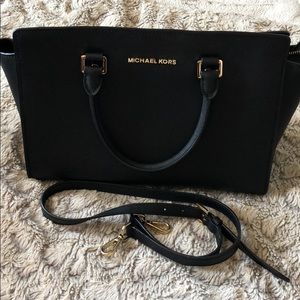 Gorgeous black Michael Kors handbag